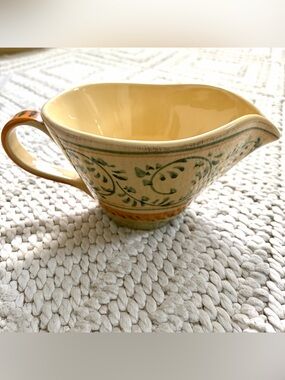 CRATE & BARREL Emilia Large Gravy Boat Sauce Server Made in Italy NEW w/ Tag
